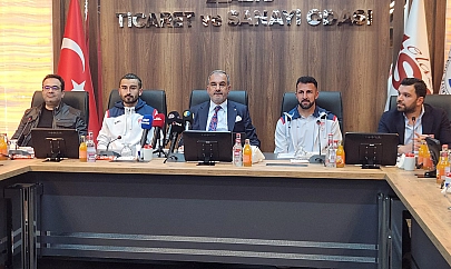 Başkan Alan 10 milyonluk çeki Elazığspor'a takdim etti