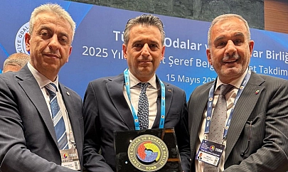 Başkan alan, TOBB 2025 yılı Hizmet Şeref Belgesi Takdim Töreni'ne katıldı