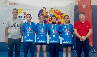 Elazığ Badminton Takımı büyük başarıya imza attı