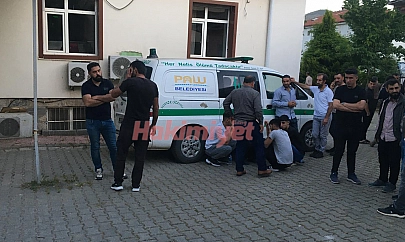 Elazığ'da bir genç tartıştığı babasını öldürdü annesini ağır yaraladı