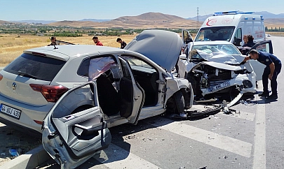 Elazığ'da feci kaza: 7 yaralı
