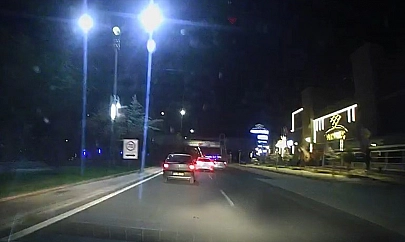 Elazığ'da makas atan sürücü kameralara yansıdı