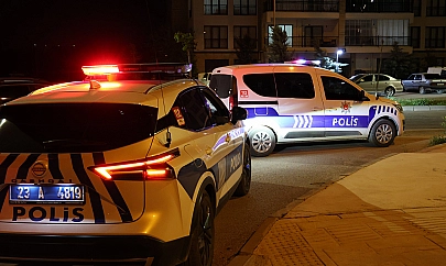Elazığ'da silahlı kavga kanlı bitti: 2 yaralı