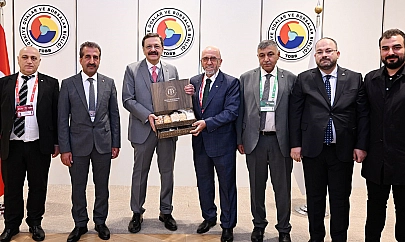 Elazığ Ticaret Borsası yönetimi, TOBB 81'inci Genel Kuruluna katıldı