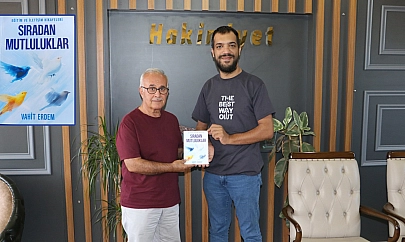 Elazığlı eğitimci Vahit Erdem'den anlamlı eser: Sıradan Mutluluklar