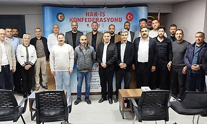 HAK-İŞ Elazığ'dan 1 Mayıs'ta Hem Sahada Hem Alanda Anlamlı Mesaj!