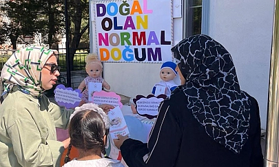 Palu'da normal doğum temalı etkinlik