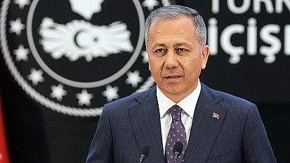 Bakan Yerlikaya açıkladı: Artık herkes motokurye olamayacak!