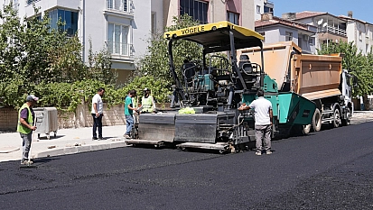 Elazığ'da asfalt seferberliği sürüyor