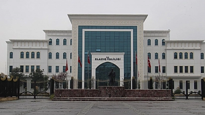 Elazığ'da havai fişek satan ve patlatan 2 kişiye idari para cezası