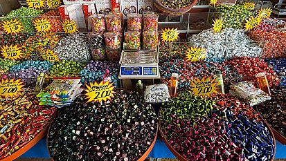 Elazığ'da tezgahlar rengarenk