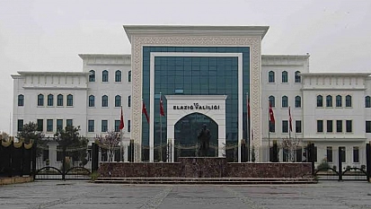 Elazığ Valiliği'nden yangın açıklaması