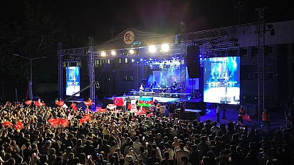 'Fırat Üniversitesi 50. Yıl Festivali' Azerin'in unutulmaz konseriyle sona erdi