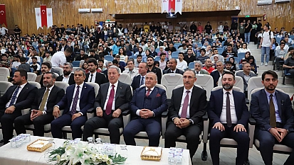 Fırat üniversitesinin 50. Yıl buluşmaları etkinlikleri kapsamında 'Türkiye'nin güvenlik politikaları' konulu konferans düzenlendi