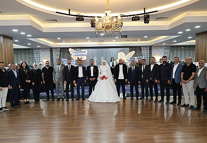 Avşar ve Babamir ailelerinin mutlu günü