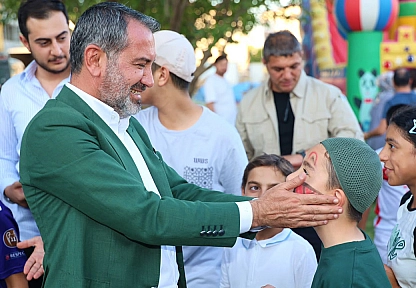 Başkan Şerifoğulları çocuklarla buluştu