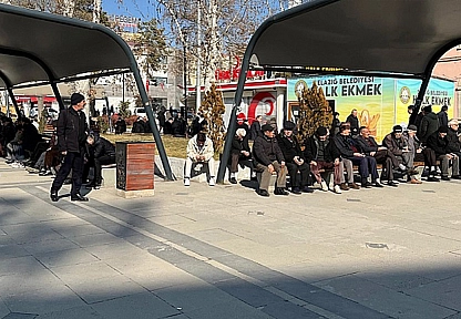 Bayram ikramiyesi bekleyen emekliye kötü haber