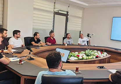 Elazığ'da afet risk azaltma çalışmaları masaya yatırıldı