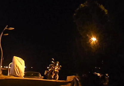 Elazığ'da bunaltıcı sıcağın ardından gece kuvvetli rüzgar etkili oldu