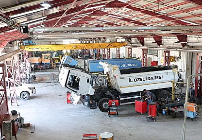 Elazığ'da makina ikmal atölyelerinde yoğun mesai