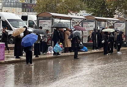 Elazığ'da sağanak etkisini gösterdi