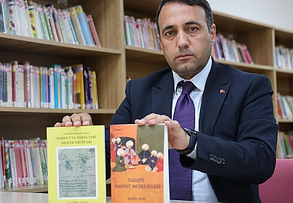 Elazığ Kültür Ve Turizm Müdürü Kadir Atıcı'dan Harput'un 19 medresesini anlatan tarihi kitap