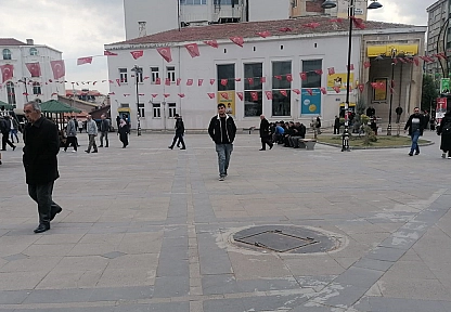 Emeklilere refah payı, memurlara ek zam gündemde!
