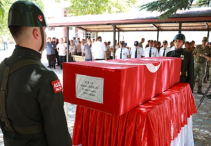 Kıbrıs Gazisi Elazığ'da son yolculuğuna uğurlandı