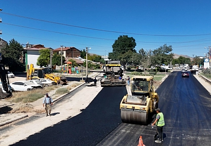Sanayi Mahallesi'nde yol yenileme çalışmaları tamamlandı