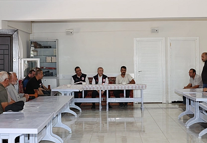 Vali Hatipoğlu, Gözebaşı Köyü'nde vatandaşlarla bir araya geldi
