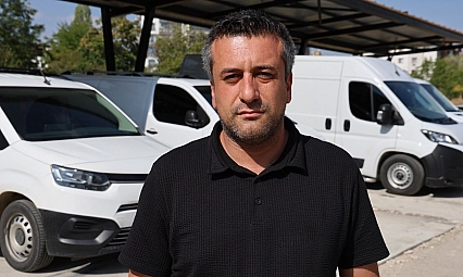 3 Araç aldı, hepsinde ayrı sorun yaşadı!