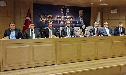 AK Parti Genel Başkan Yardımcısı Hülya Terzioğlu Elazığ'da teşkilatla buluştu