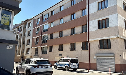 Apartmanı saran kötü kokunun sebebi ceset çıktı