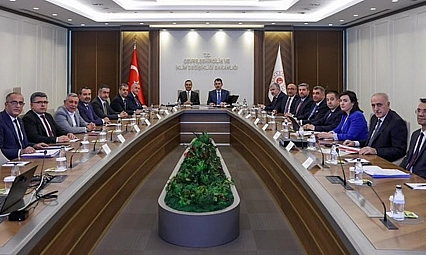 Bakan Kurum: Elazığ için iş birliği içinde çalışmaya devam edeceğiz