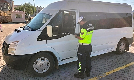 Bingöl'de okul çevreleri ve servisler denetlendi