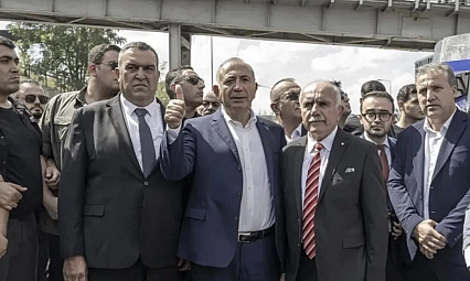 CHP İstanbul 38. İl Kongresi davası ertelendi