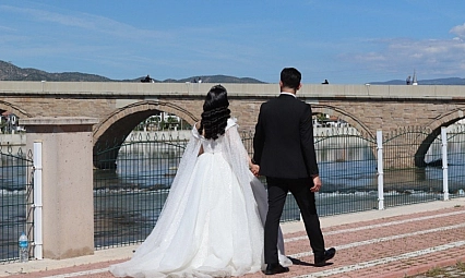 Cimrilik hem boşanma hem de tazminat sebebi