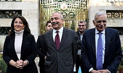 DEM Parti'den Sırrı Süreyya Önder açıklaması! O iddialar yalanlandı