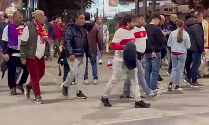 İspanya'da millilere büyük destek!