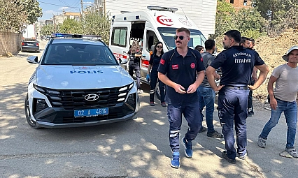 'Kepçe operatörü enkaz altında kaldı' ihbarı ekipleri alarma geçirdi