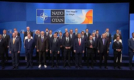 NATO Zirvesi'nde aile fotoğrafı!