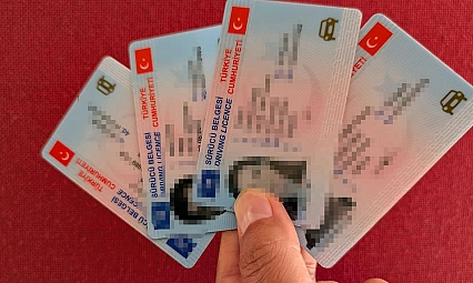 TBMM'den trafikte yeni dönem: Aday sürücüler için 2 yıllık sıkı denetim