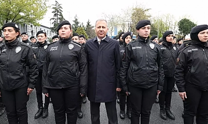 Yerlikaya Duyurdu: 2026'da polislerin zorunlu 2. şark görevi kalkıyor