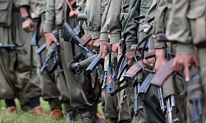 Yüzlerce PKK'lı terörist SDG'ye geçti, Türkiye teyakkuz ilan etti