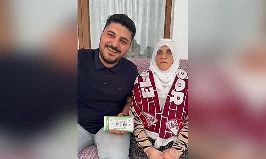 Elazığspor taraftarı Muhsine nine'den taraftarlara jest: 350 bilet dağıtacak