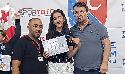 Elif Reyyan Kaya Türkiye Üçüncüsü
