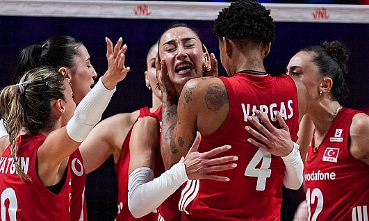 Filenin Sultanları'ndan altın zafer: VNL'de ikinci şampiyonluk