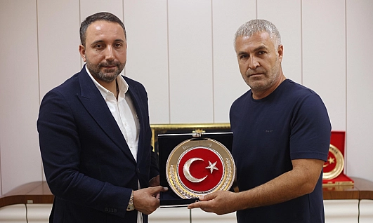 Hizmet-İş Sendikası'ndan Elazığspor'a ziyaret