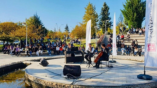 Fırat Üniversitesi Kampüsünden Piyano Sesleri Yükseldi