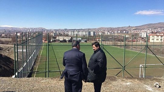 Hakimiyet yazdı, Şerifoğulları çözdü